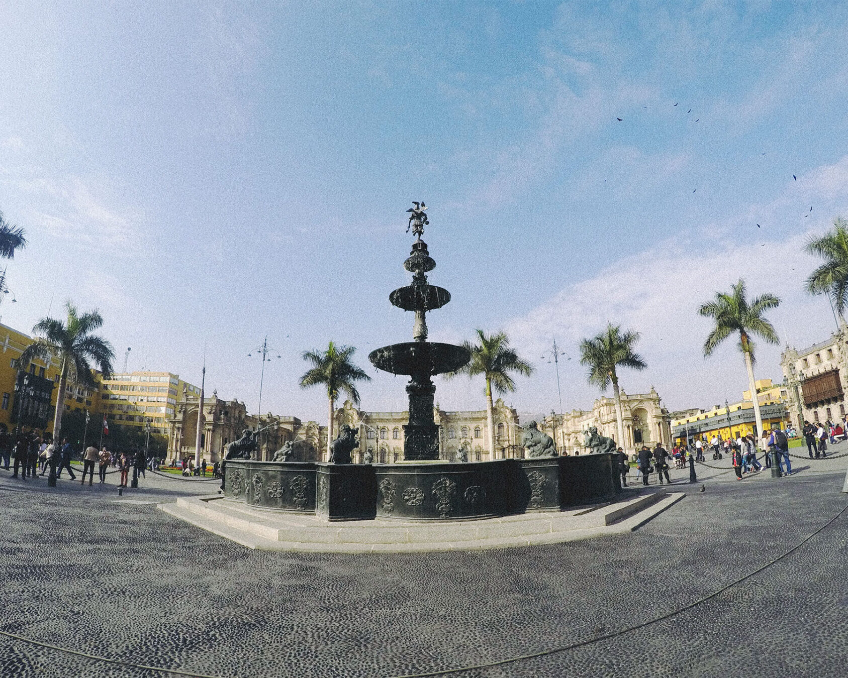 Praça das Armas, Lima