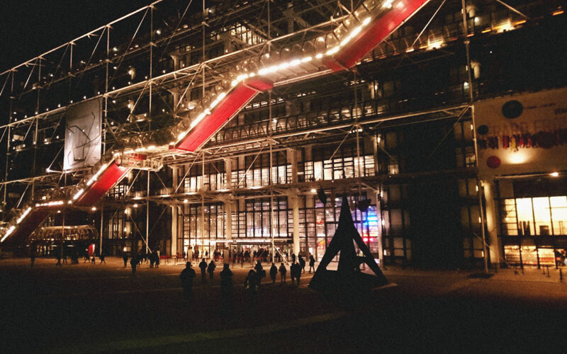 Centre Pompidou do lado de fora