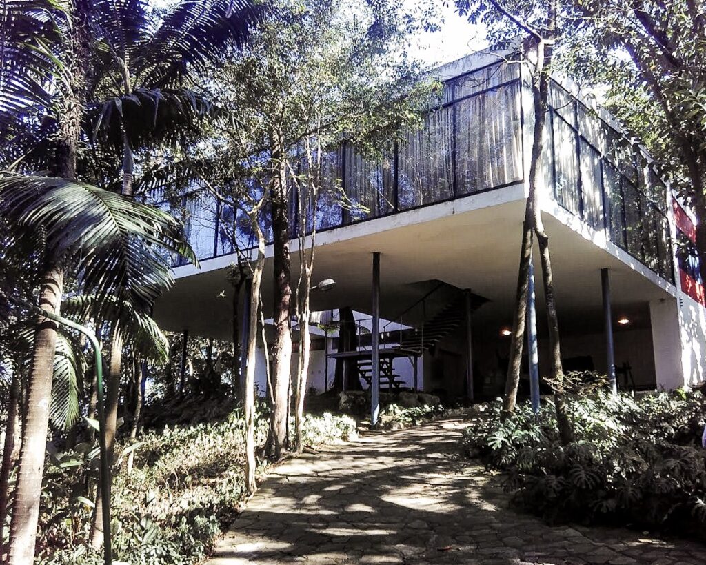 Instituto Lina Bo Bardi, Casa de Vidro, São Paulo